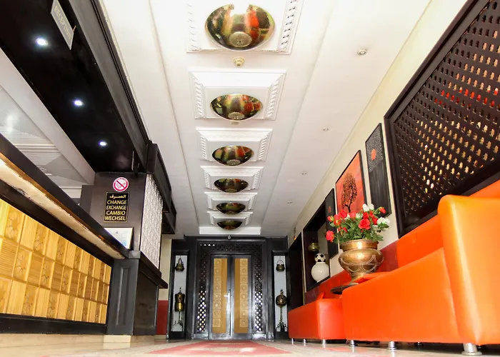 New Farah Hotel